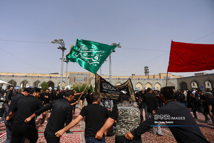 عزاداری شهادت امام رضا (ع) در حرم مطهر رضوی