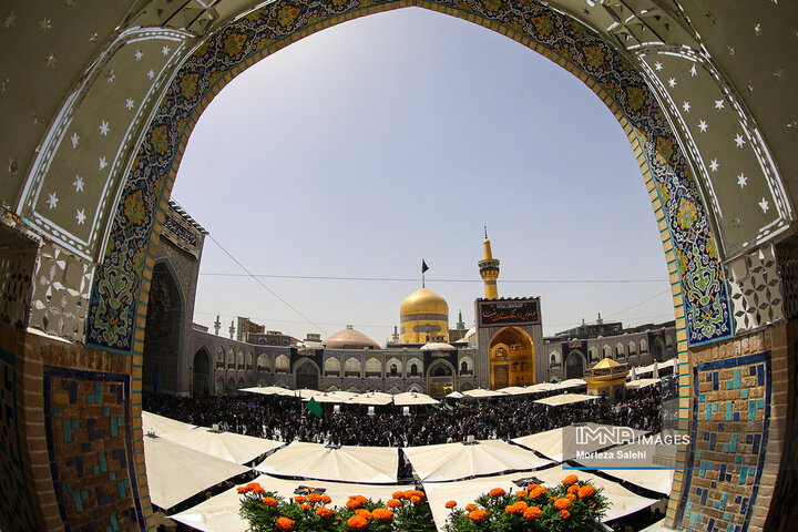 عزاداری شهادت امام رضا (ع) در حرم مطهر رضوی