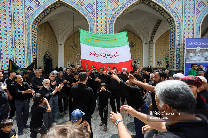 عزاداری شهادت امام رضا (ع) در حرم مطهر رضوی