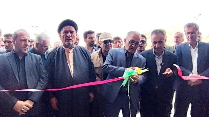 شعله‌های گاز در روستای«تاوه‌اسپید» چرام روشن شد