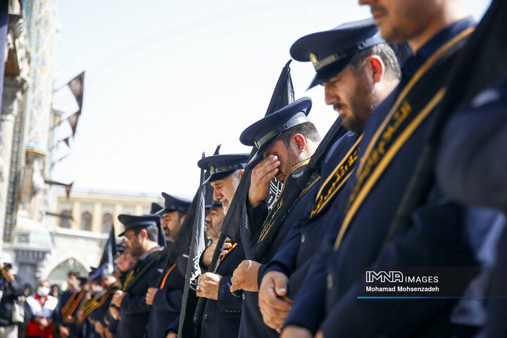 عزاداری خادمان کریمه اهل بیت(ع) در روز شهادت امام رضا(ع)