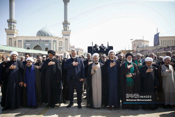 عزاداری خادمان کریمه اهل بیت(ع) در روز شهادت امام رضا(ع)