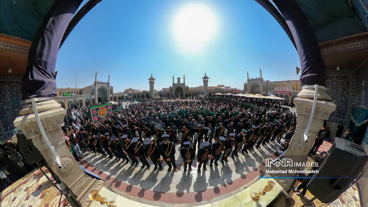 عزاداری خادمان کریمه اهل بیت(ع) در روز شهادت امام رضا(ع)