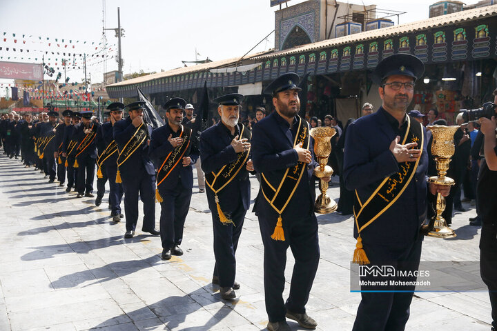 عزاداری خادمان کریمه اهل بیت(ع) در روز شهادت امام رضا(ع)