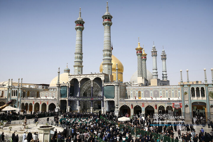 عزاداری خادمان کریمه اهل بیت(ع) در روز شهادت امام رضا(ع)