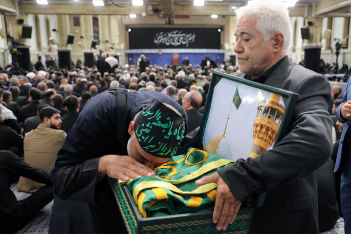 مراسم عزاداری شهادت امام رضا (ع) با حضور رهبر انقلاب