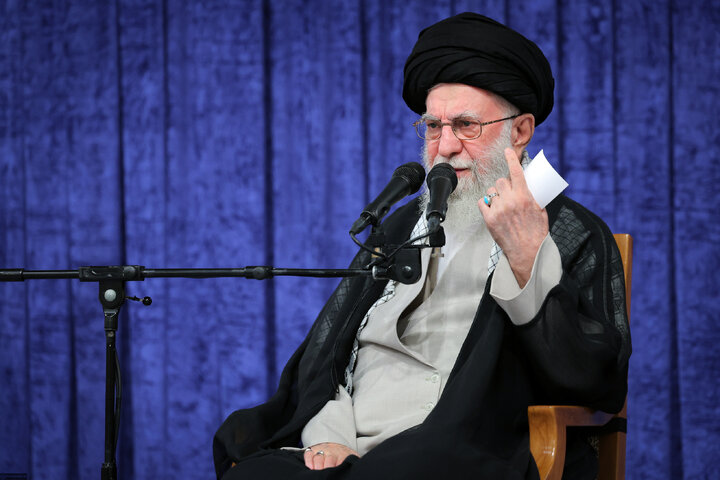 مراسم عزاداری شهادت امام رضا (ع) با حضور رهبر انقلاب