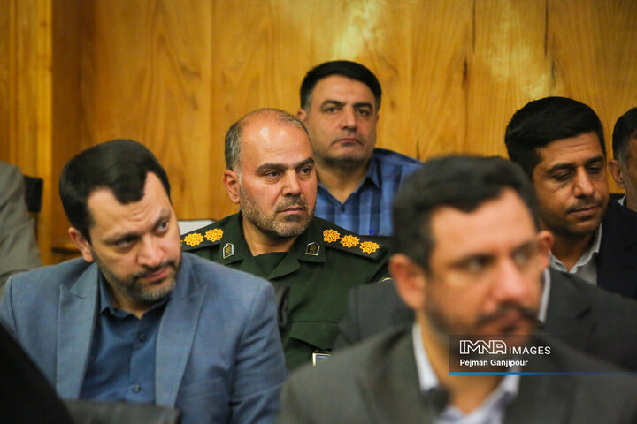 جلسه شورای ترویج فرهنگ ایثار و شهادت استان اصفهان