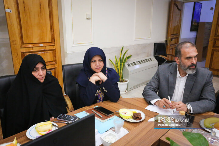 جلسه شورای ترویج فرهنگ ایثار و شهادت استان اصفهان