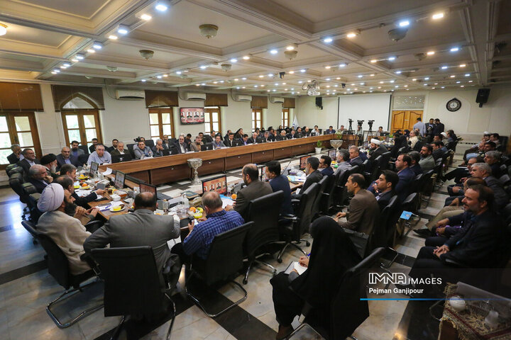 جلسه شورای ترویج فرهنگ ایثار و شهادت استان اصفهان