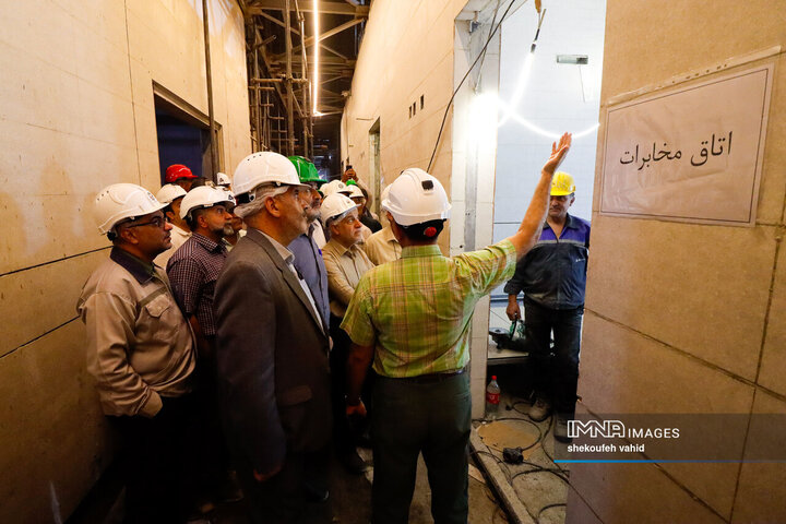 بازدید اعضای کمیسیون حمل‌و‌نقل شورای شهر اصفهان از پروژه خط 2 مترو