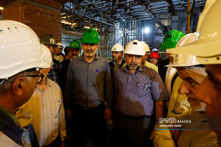 بازدید اعضای کمیسیون حمل‌و‌نقل شورای شهر اصفهان از پروژه خط 2 مترو