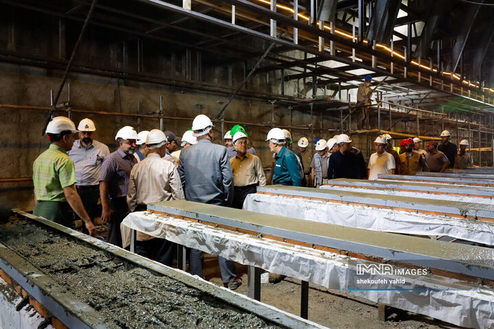 بازدید اعضای کمیسیون حمل‌و‌نقل شورای شهر اصفهان از پروژه خط 2 مترو