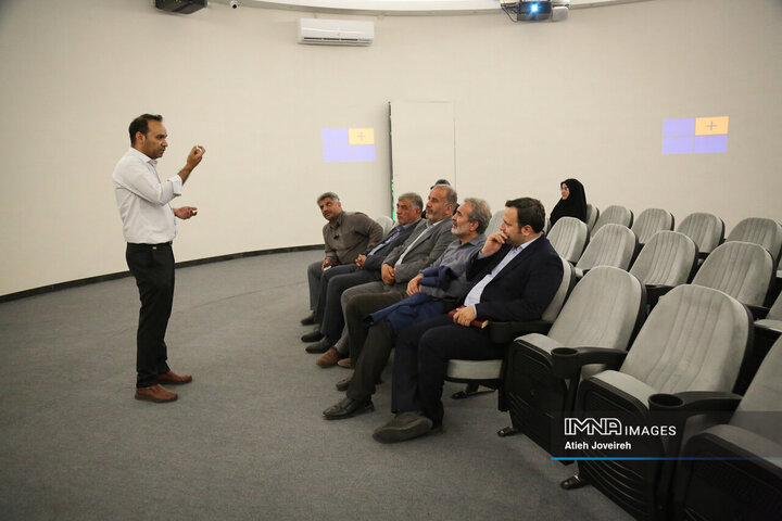 جلسه کمیسیون سلامت، محیط زیست و خدمات شهری شورای شهر اصفهان