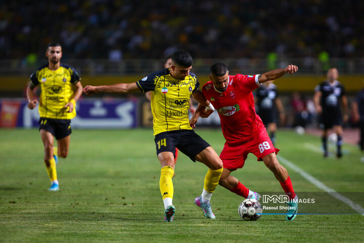 فجر سپاسی با پیروزی در ورزشگاه پارس، جشن حضور بانوان را تکمیل کرد