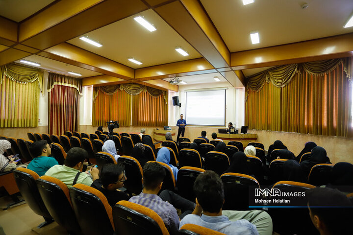 همایش معرفی رشته‌های تحصیلی دانشگاه صنعتی اصفهان