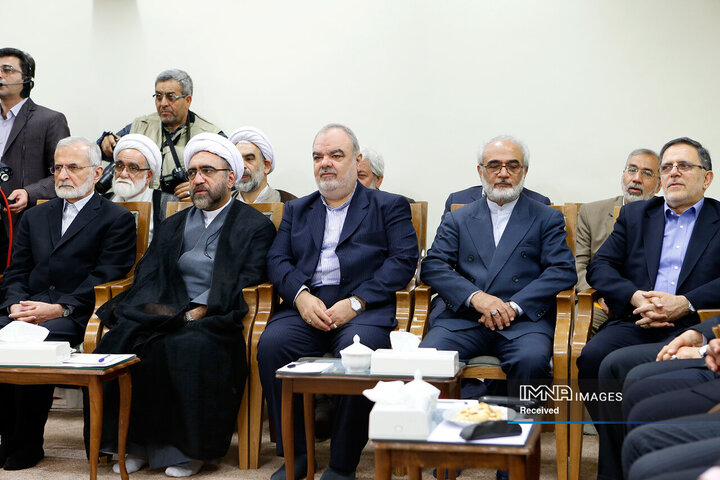 ادوار دولت به روایت تصویر