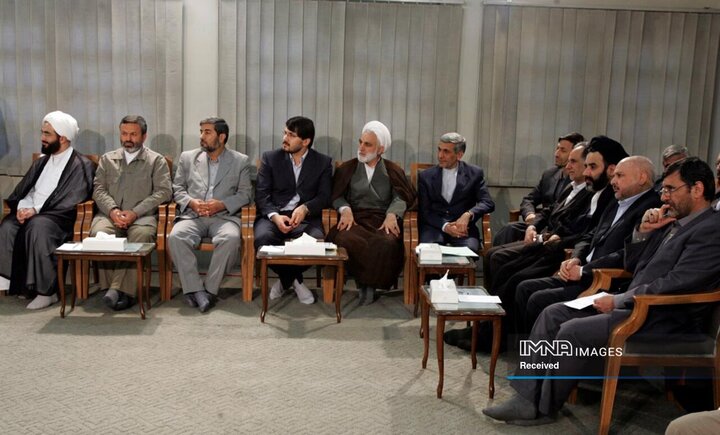 ادوار دولت به روایت تصویر