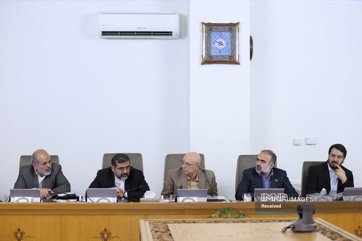 ادوار دولت به روایت تصویر