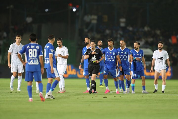 استقلال در کیش اردو می‌زند