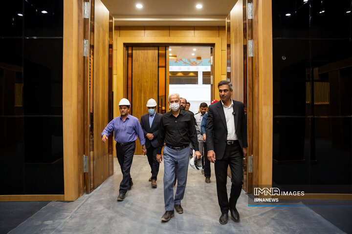 بازدید شهردار اصفهان از پروژه مرکز همایش‌های بین‌المللی اصفهان