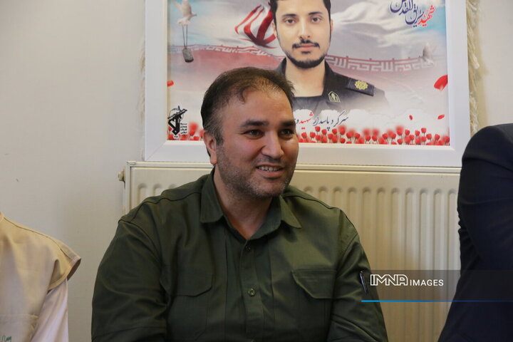 خانواده شهدا سرمایه‌های بزرگ انقلاب اسلامی هستند