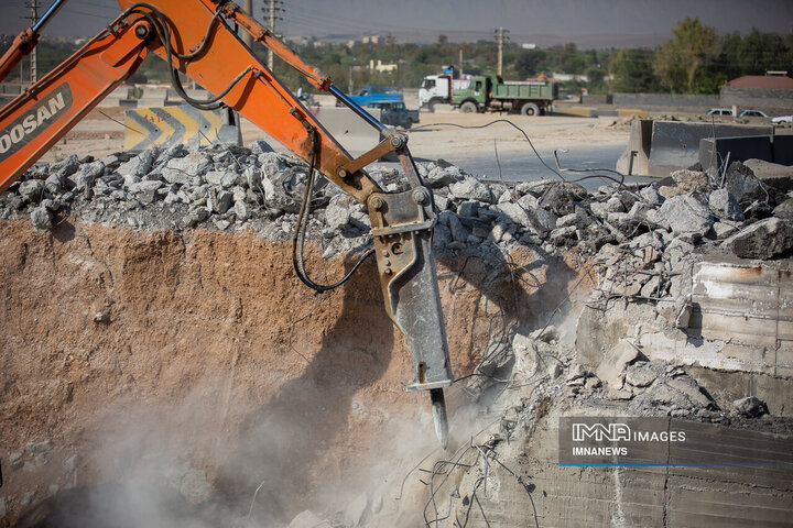 بازدید شهردار اصفهان از پروژه تقاطع‌های غیر همسطح شهید فخری‌زاده