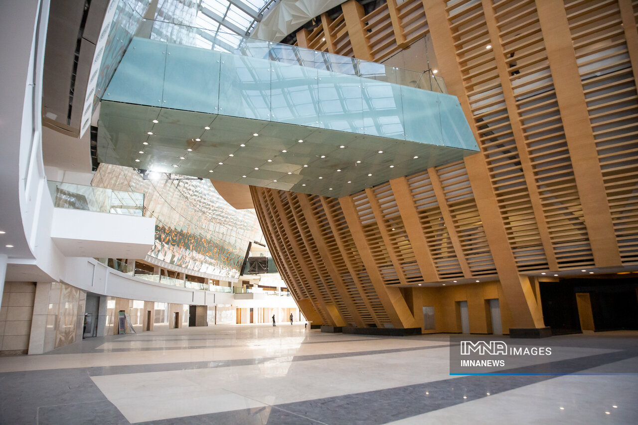 مرکز همایشهای اصفهان نقطه اتصال ایران با رویدادهای بینالمللی است