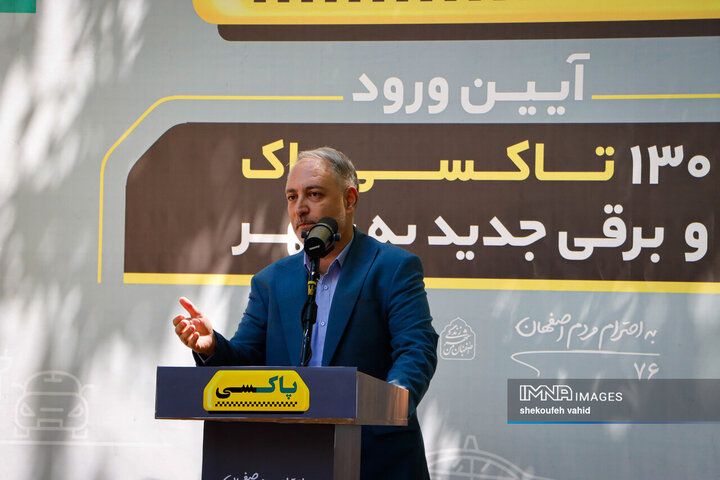 ۳٠٠ دستگاه خودروی برقی تا پایان سال جاری به ناوگان تاکسیرانی اضافه می‌شود