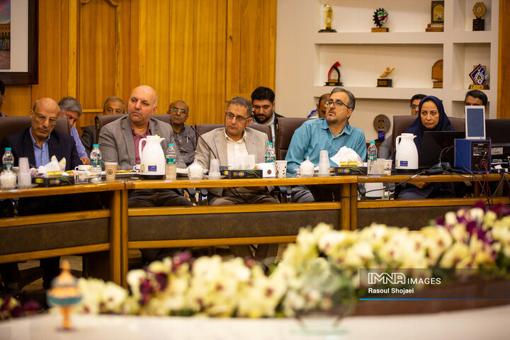 حضور وزیر علوم در دانشگاه صنعتی اصفهان