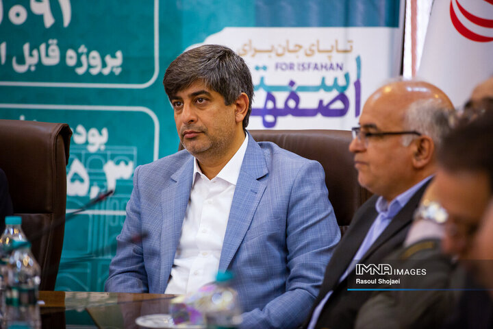 حضور وزیر علوم در دانشگاه صنعتی اصفهان