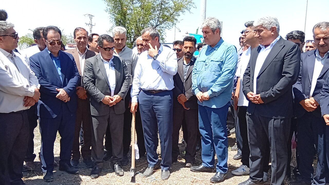 کلنگ‌زنی پروژه تعریض بهسازی و تعریض مسیر «منصورآباد-سرآبیز» باشت