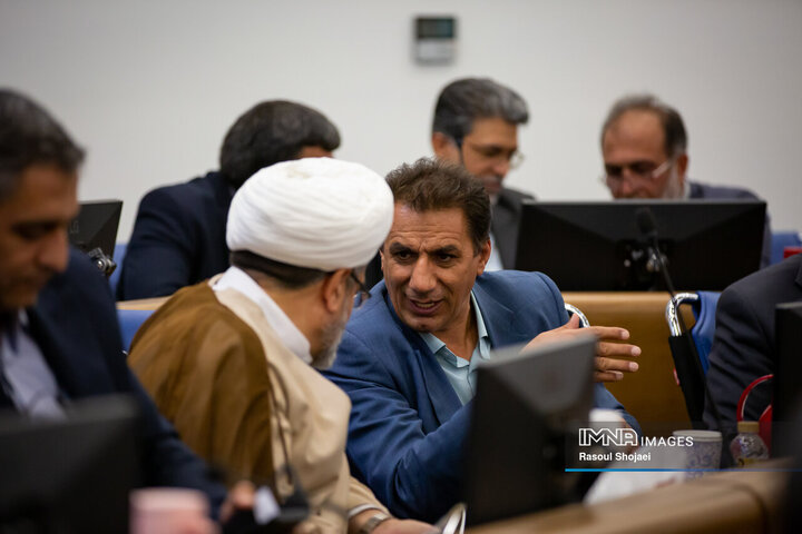 شورای اداری استان اصفهان