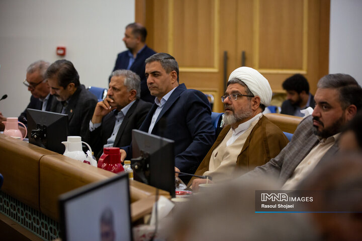 شورای اداری استان اصفهان