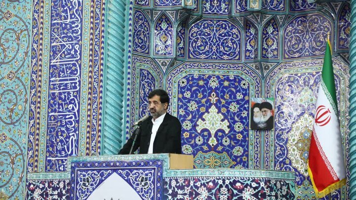 شتاب در مسیر توسعه قم؛ از نیروگاه‌های خورشیدی تا تکمیل فرودگاه