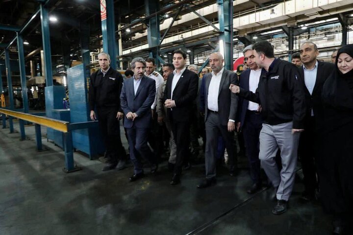 فیلم| سفر وزیر تعاون، کار و رفاه اجتماعی به کردستان