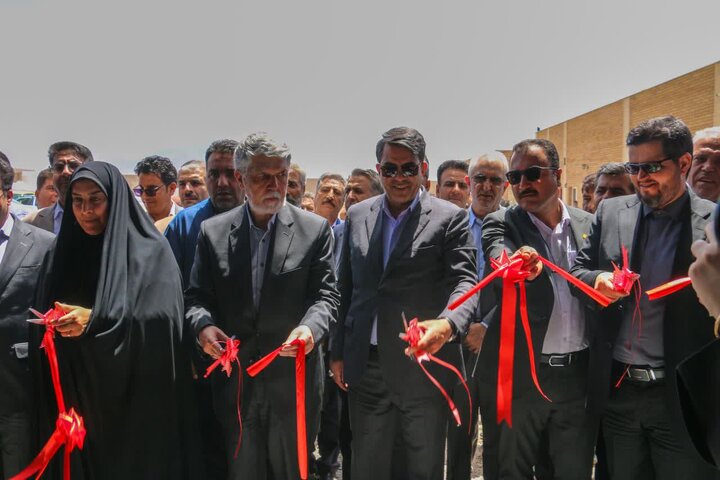 نگاهی به بهره‌برداری از پروژه‌های هفته دولت در کرمان با حضور وزیر فرهنگ