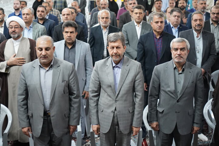 تجدید میثاق استاندار اصفهان با آرمان های شهدا + فیلم