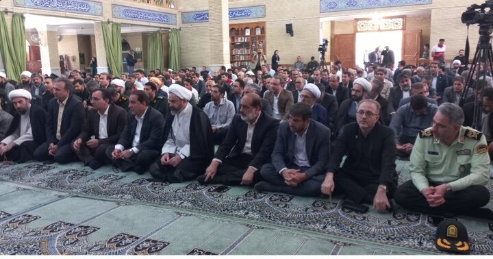 فیلم| برگزاری مراسم گرامیداشت شهدای هشتم شهریور۱۳۶۰ در ایلام