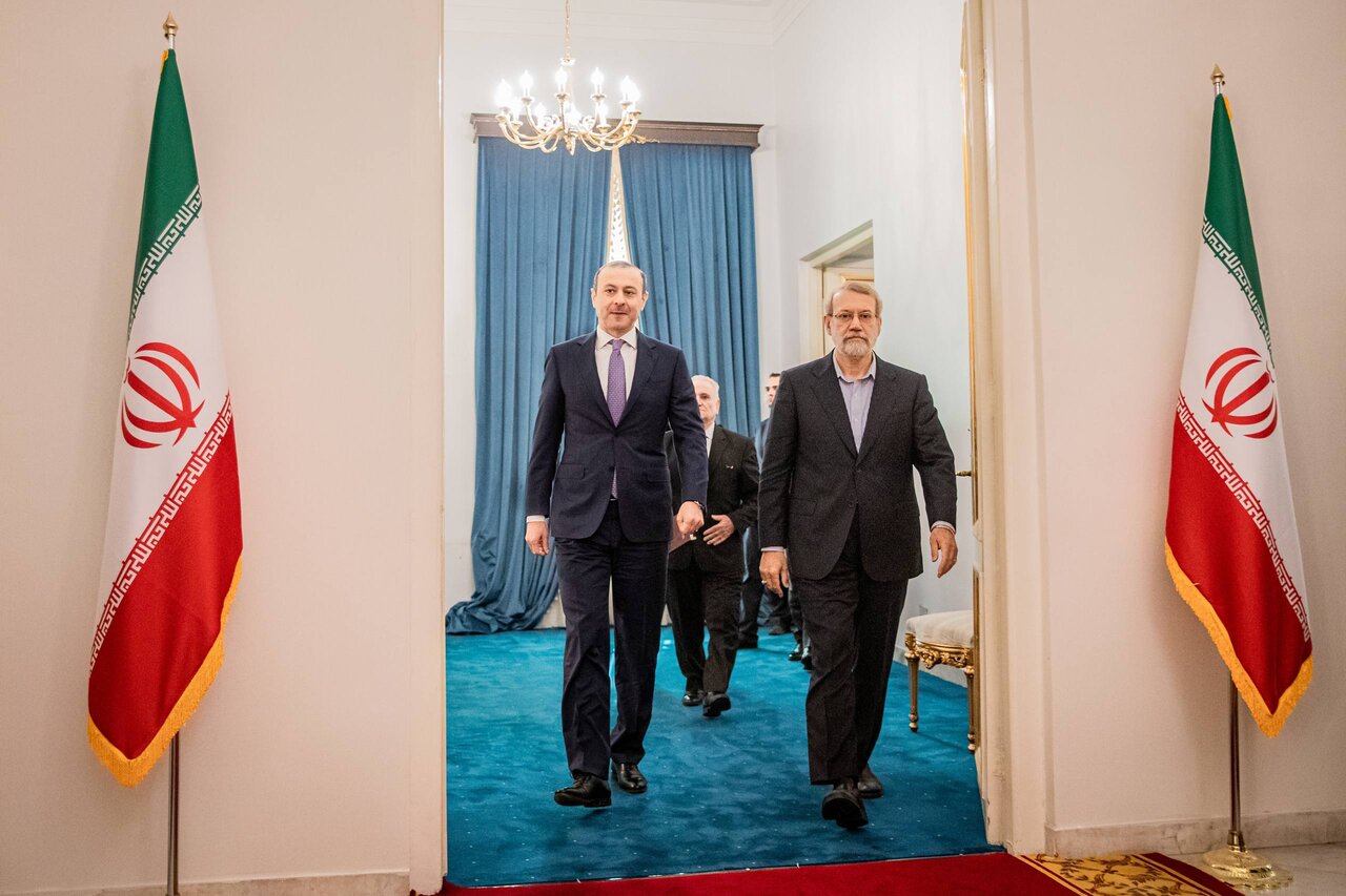 لاریجانی: ایران با هرگونه تغییر ژئوپولیتیک منطقه و آسیب به روابط تهران-ایروان مخالف است