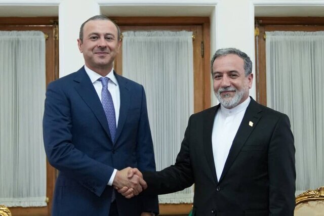 Iran, Armenia Emphasize Regional Peace and Security