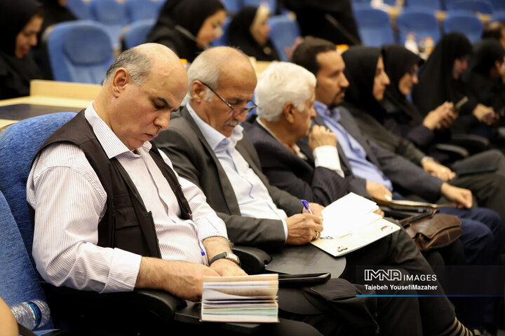 نشست خبری استاندار همدان