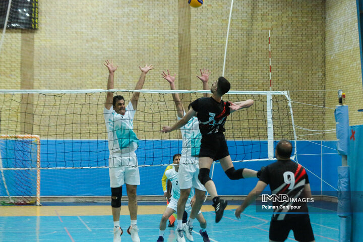 اختتامیه مسابقات والیبال شهرداری اصفهان