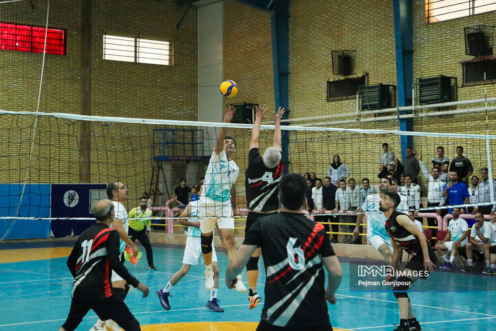 اختتامیه مسابقات والیبال شهرداری اصفهان
