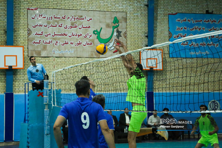 اختتامیه مسابقات والیبال شهرداری اصفهان