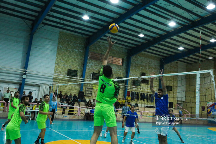 اختتامیه مسابقات والیبال شهرداری اصفهان