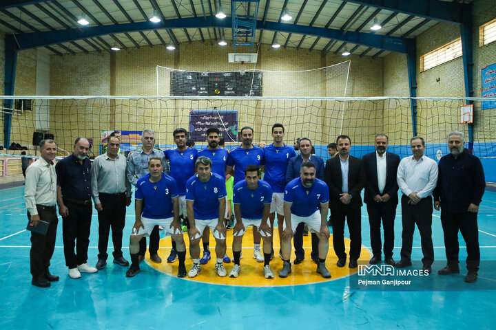 اختتامیه مسابقات والیبال شهرداری اصفهان