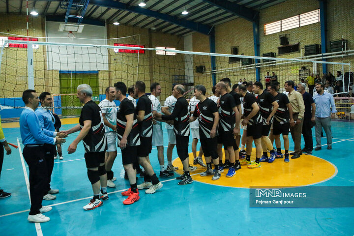 اختتامیه مسابقات والیبال شهرداری اصفهان