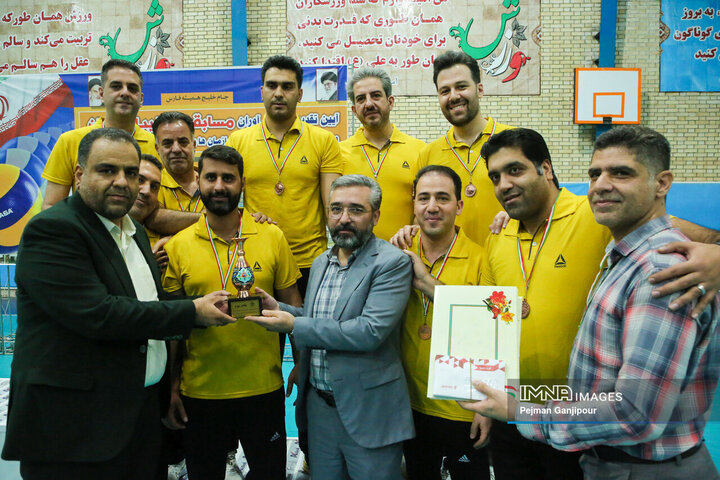 اختتامیه مسابقات والیبال شهرداری اصفهان