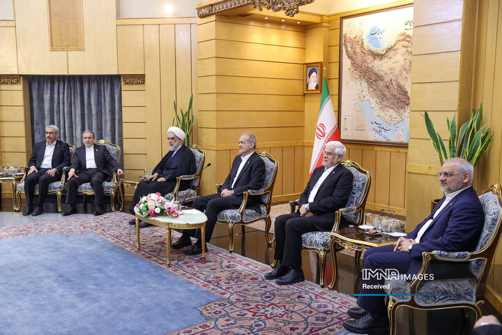 سفر رئیس جمهور به چین